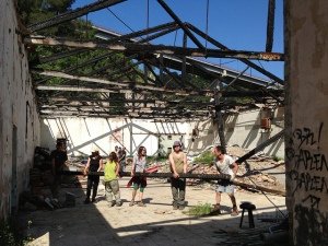 Un chantier à Calafou (photo CIC).