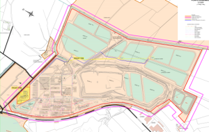 Plan d'ensemble du site de Malvési. L'installation TDN est indiquée en jaune en bas à gauche (le plan n'est pas orienté vers le nord). En allant vers la droite, les bâtiments actuels, puis les anciens bassins B1 et B2 et les bassins en activité B5 et B6 ; les bassins B7 à B12 sont au-dessus.